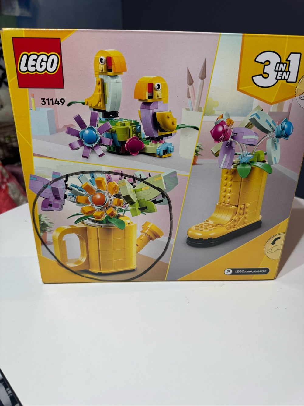 LEGO new 2024 LEGO 31149 flowers 💐 in watering can creator 3 in 1 420 pieces